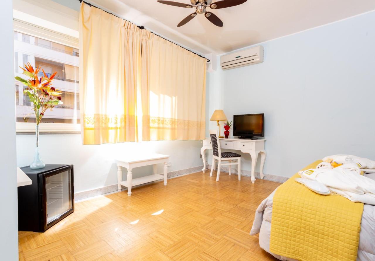 Hotel Marini Сасари Екстериор снимка