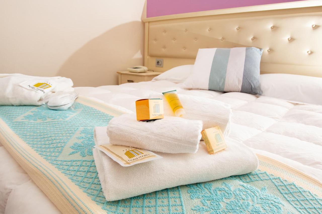Hotel Marini Сасари Екстериор снимка